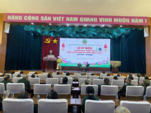 Quang cảnh Lễ kỷ niệm.họp mặt 60 năm C12.65