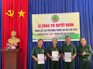 Công bố Qđ Ban VĐ P Đông Hòa.2